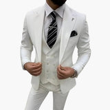 Men's Three-Piece Suit with Slim Fit for All Seasons