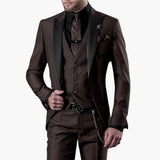 Men’s Three-Piece Suit with Lapels and Closure