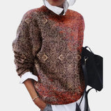 Women's pullover with round neckline and geometric pattern