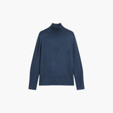 Women's sweater with turtleneck and ribbed texture