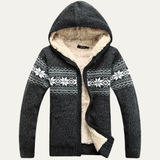 The Porto Azzurro Men’s Knit Zip Up Jacket with Nordic Pattern
