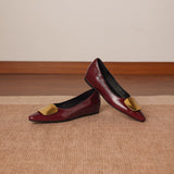 Orlane™ Pointed Flat with Gold Hardware