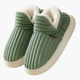 Women’s Plush Slippers with Ribbed Surface and Inner Lining